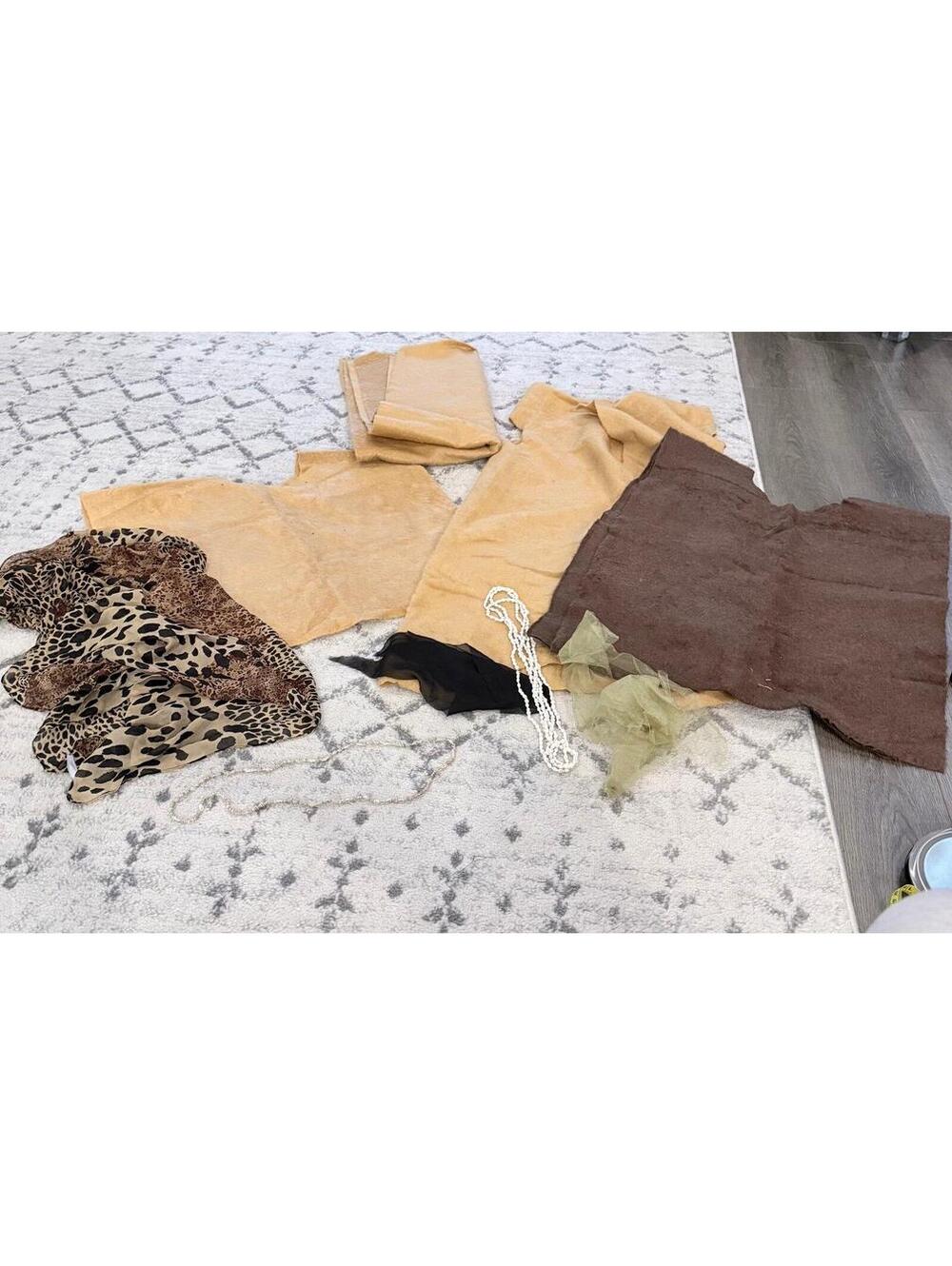 Halloween Rubble/Flintstones costume kit